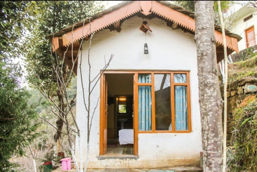 Apple Garden Cottages And Restaurant Dhanaulti Exterior photo